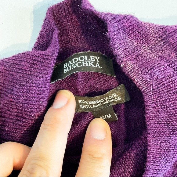 Medium BADGLEY MISCHKA Plum Purple Merino Wool Sweater Lightweight Luxury - Picture 10 of 13